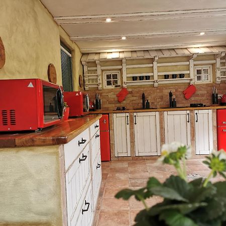 House Gabrijel With Four Seasons Outdoor Kitchen Villa Bled Exteriör bild
