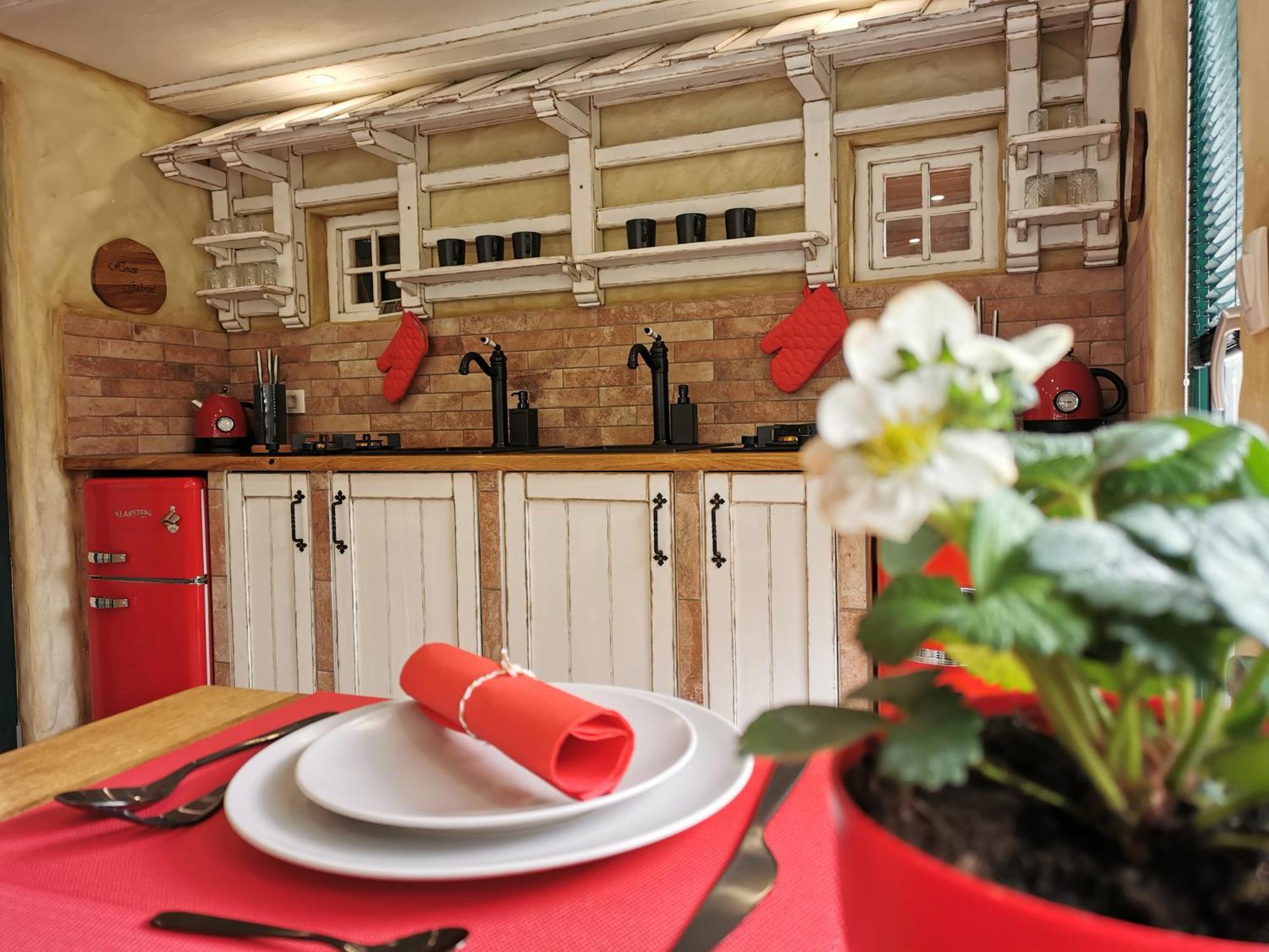 House Gabrijel With Four Seasons Outdoor Kitchen Villa Bled Exteriör bild